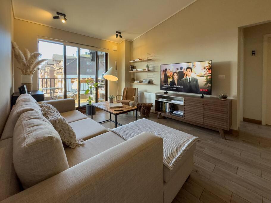 Hermoso Departamento Con Terreza Y Vista Al Apartamento