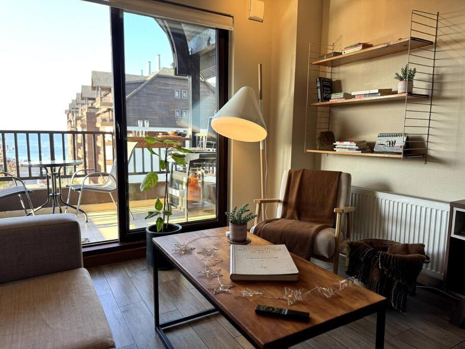 Hermoso Departamento Con Terreza Y Vista Al