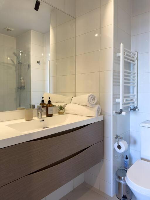 Apartamento Hermoso Departamento Con Terreza Y Vista Al *